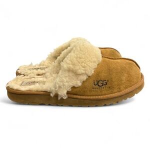 Womens Ugg Slippers SZ 7